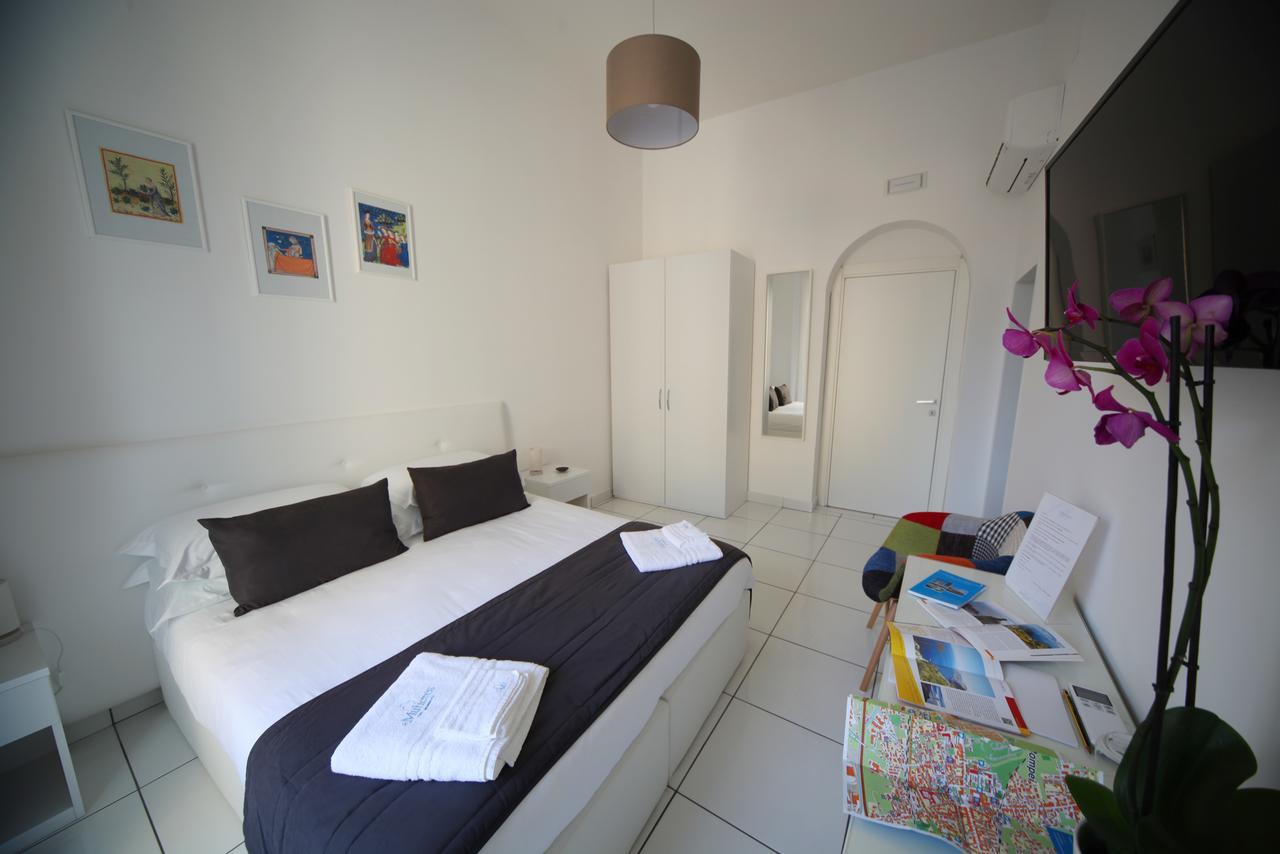 Le Mulieres Apartment Salerno Exterior photo