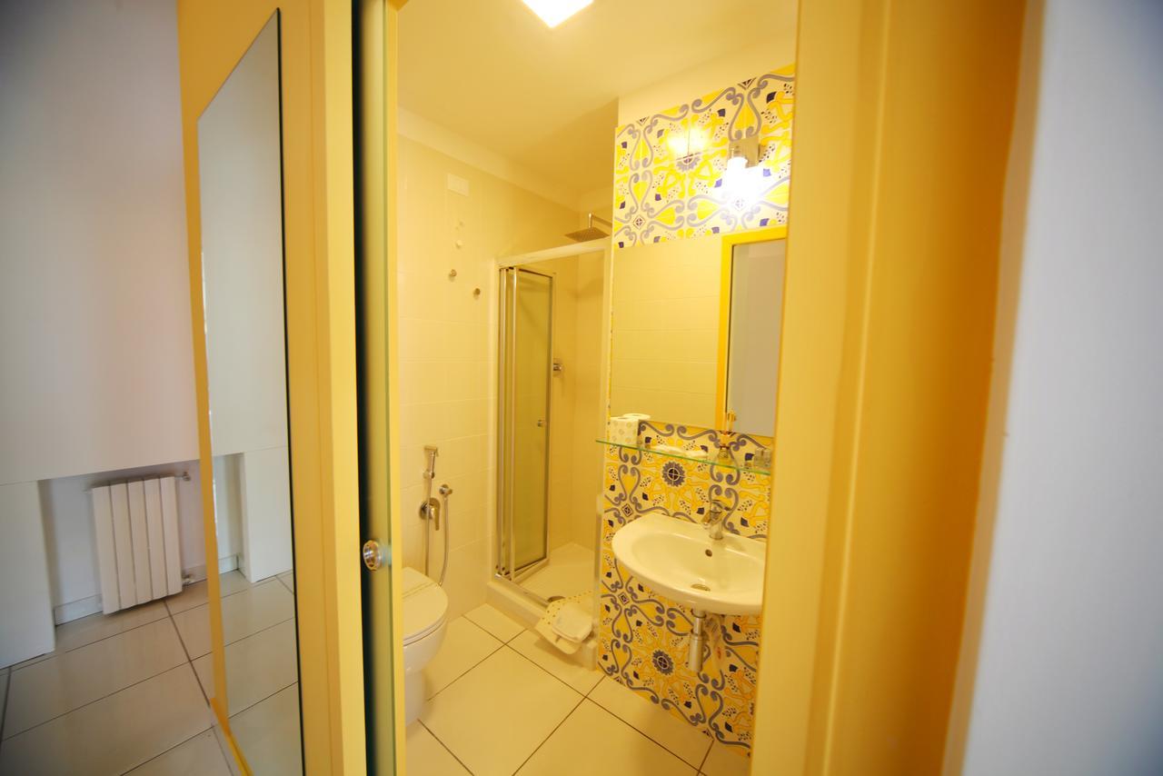 Le Mulieres Apartment Salerno Exterior photo